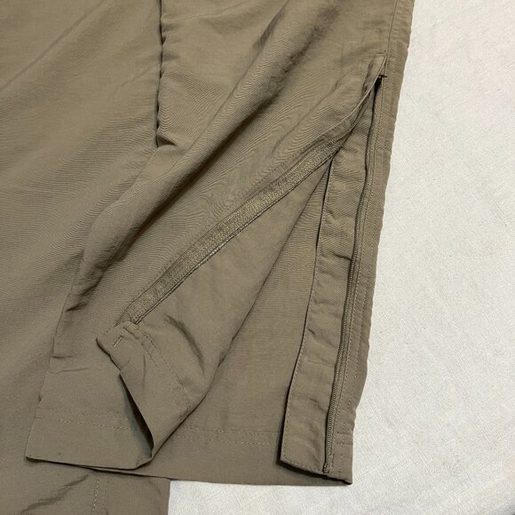 The North Face Men’s Convertible Hiking Pants Sz M Khaki Zip-Off Cargo Outdoor - Picture 11 of 11